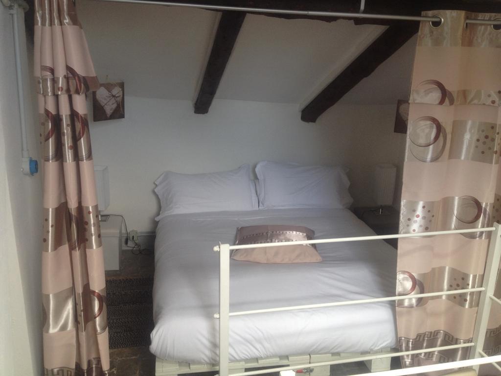19 Borgo Cavour Bed & Breakfast